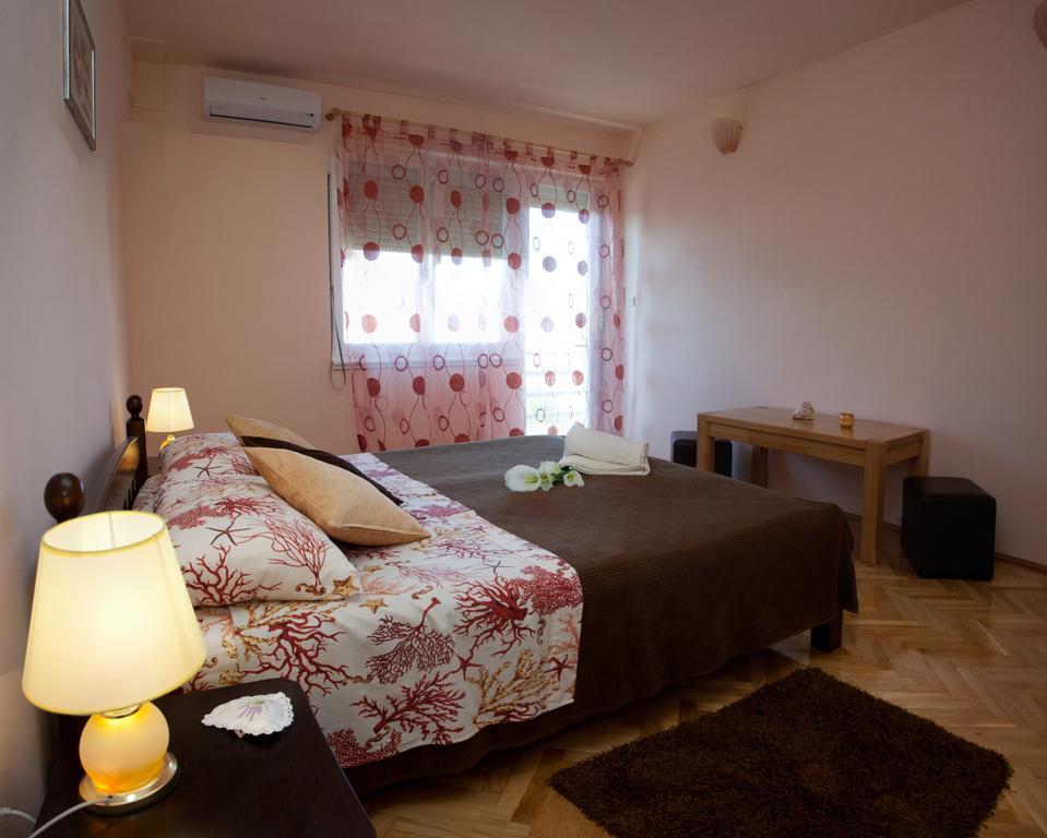 Apartments Beautiful Sandy Beach Split Kamer foto